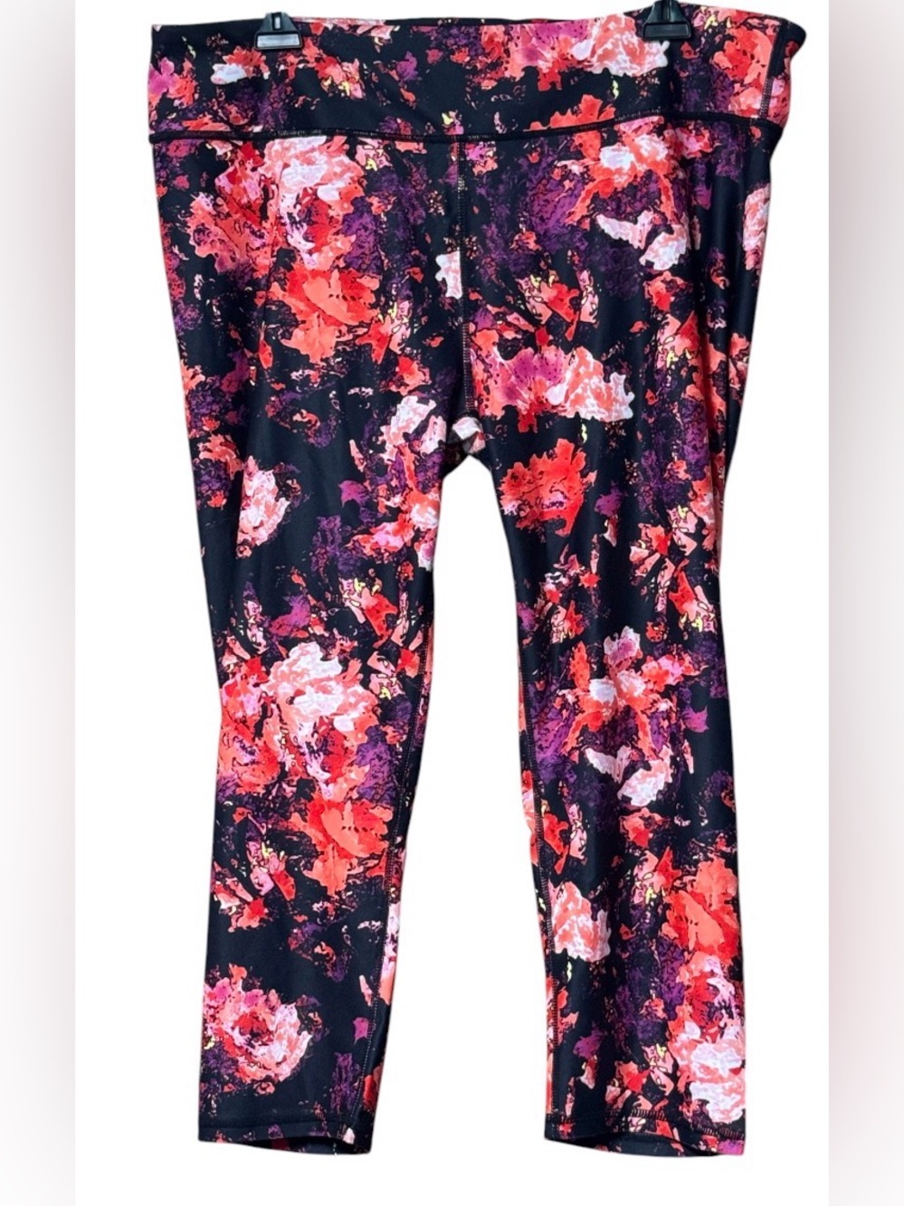 NWOT Fabletics Womens Cropped Floral Print Leggings Size XXL